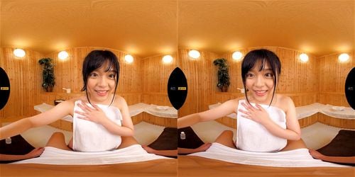 【ＶＲ】サウナに入っていたら「奏音かのん」ちゃんが、タオル一枚で入った来た！