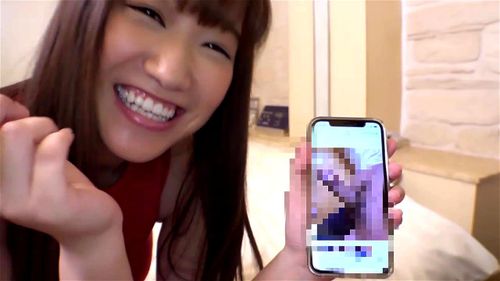 〈チ〇コレクター女子〉有名人とセックスしてはち〇この撮影をし集めているというこの女のパイズリと中は相当イイらしい！w