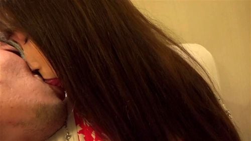 【爆乳】『あぁッ、気持ちぃ♥』メートルおっぱいがエロいグラマー女子大生！主観フェラ⇒むちエロボディで奉仕する生ハメ性交ｗ