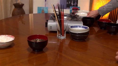 禁断の関係が快感を増幅するドキドキ姉弟中出しセックス!