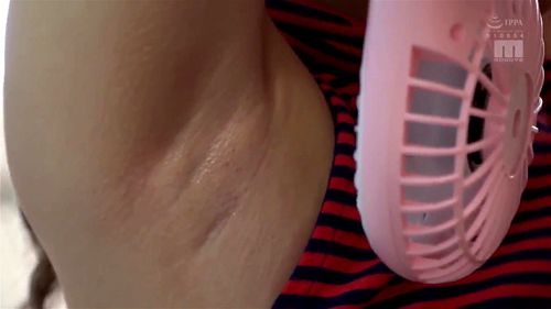 【あべみかこ】クール系ちっぱい美少女によるワキ性感フェチプレイ