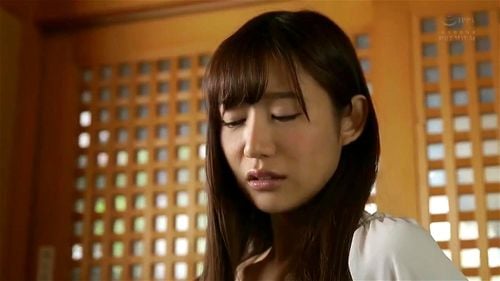 ＜深田えいみ 星奈あい＞男は結婚相手の連れ子二人を同時に手に入れたのだがそれはタイプの違う極上娘を良いように脅してセックスにふける毎日をおくることになったわけだ