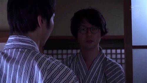 男だけが知らない新妻あるある。結婚による安心感から他人チンポもアッサリと受け入れるようになる。