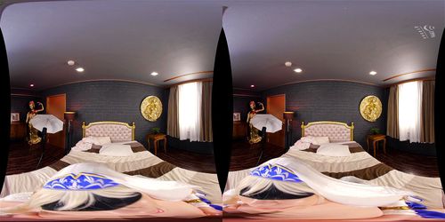 爆乳コスプレイイヤーオフパコ中出し！カメコの僕が2.5次元ボディを独り占め、ラブラブ性交！