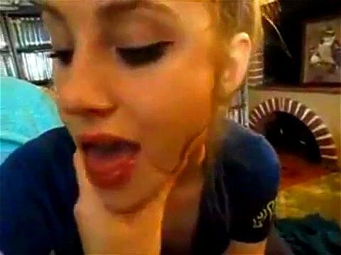 Astonishing oral job with cum in throat