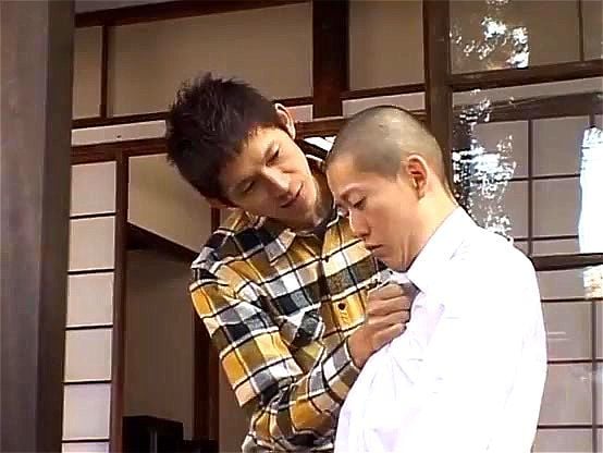 【近視相姦】「あぁん、気持ちイイ♡」お互いのお母さんを交換して息子達が挿入セックス！近視相姦セックスでダメだと分かっていても息子の巨根ちんぽを求めてしまう！