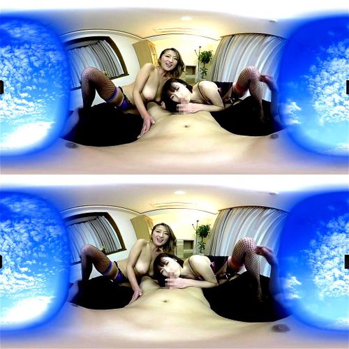 スケベなお姉さんに卑猥なランジェリー姿でチンポを責められる快感ww