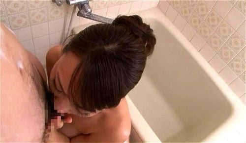 綺麗でいやらしい叔母さんの美爆乳に誘われ射精するボク＜中森玲子＞