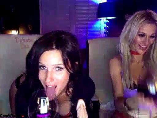 Hot babes DakotaCox and Anastazja webcam show