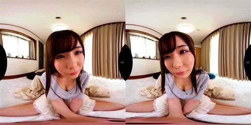 坂道みる【VR】超甘えん坊で股間さわさわしながら上目遣いでおねだり…耳元囁き淫語でシコシコ射精カウントアップJOI！