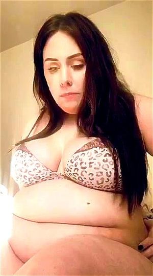 Mexican Webcam Bbw Belly Porn - Watch Latina BBW fills her belly - Fat, Belly, Feedee, Stuffing, Belly  Play, Weight Gain Porn - SpankBang