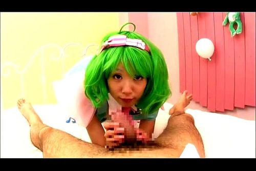 【spankbang】【早乙女らぶ】人気アニメのコスプレをした女の子が、エロ声を響かせる☆