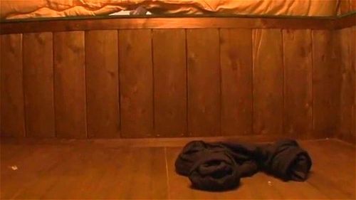 家族にばれずにこっそりエッチ！堀こたつの中に隠れていると姉の足が僕のチ○ポを足コキコキ！