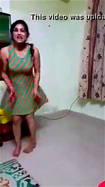 Watch Dance Desi Desi Girl Dance Amateur Asian