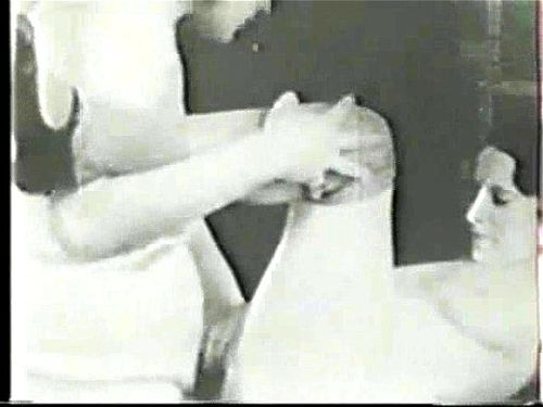 1920s Vintage Lesbian - Watch 1920s lesbians - Vintage Porn - SpankBang