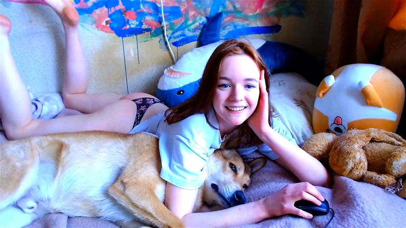 Russian redhead teen Manekinekoo webcam tease 1/3