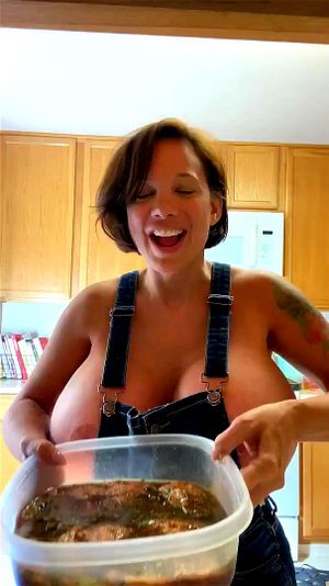 Big Tits Cooking Naked