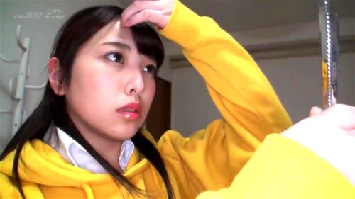 倉木しおり 援助交際が趣味の変態オヤジがJKに憑依！トイレでいきなりオナニー開始