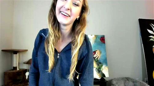 Blonde teen Oceansandlove webcam tease 2/2