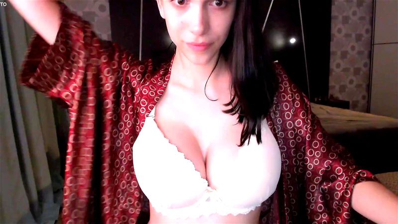 Busty brunette Veloxen webcam chat 2/2