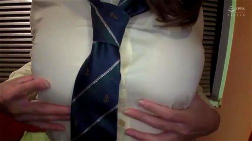 「ハメ潮のM男いじめが好きじゃけん❤」エロ痴女な素人JKギャルビッチを”大量潮吹き”させバイブ調教×中出しセックス＜巨乳＞