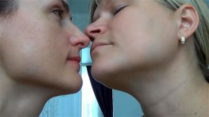 Lesbian Nose Play Gipeson