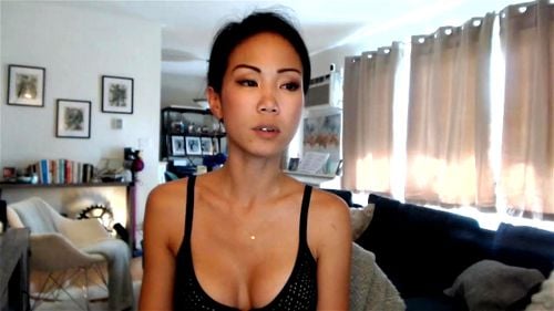 Sexy Asian babe Joan Wayne webcam chat