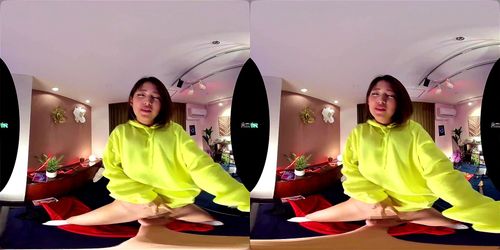 【VR 渚みつき 媚薬ｷﾒｾｸ】圧倒的没入感! 超接写で愉しむドMｶﾞﾝｷﾞﾏﾘSEX! 連続絶頂痙攣失神! ﾒﾝﾍﾗ地雷系ﾛﾘだけど可愛い 4K高画質 VRｺﾞｰｸﾞﾙ不要 ﾊﾞｲﾉｰﾗﾙ 29分動画