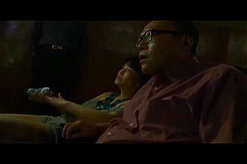 妊娠の恐怖から解放された 閉経熟女たちの暗闇の痴●痴女映画館!!