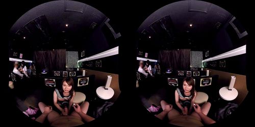 【VR】ヴァーチャルでリアルを追求したピンサロ体験！目の前にやって来た超絶可愛い優良嬢がおっぱい出して過激サービス♡