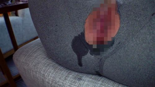 股間がパックリ開いたスポーツタイツを履いてヨガエッチ！色白細身でスタイル抜群のアイドルフェイスのお姉さんの濃厚セックス