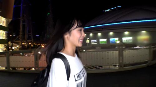 素人デカ尻がアナル丸出しでデカ尻を責め立てられている！素人感覚で抜きまくろう！」