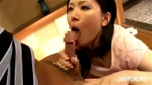 佐藤みき 親父がふざけて母に催眠術をかけたらチンチンを求めるド変態の淫乱痴女に変貌した