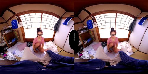 【VR 古川いおり SOD】地味女ﾒｶﾞﾈﾆｰﾄ熟女のまんぐり返しｵﾅﾆｰがｴﾛい! ｽﾚﾝﾀﾞｰ義姉の性欲が爆発して最高騎乗位! 4K高画質 ﾊﾞｲﾉｰﾗﾙ VRｺﾞｰｸﾞﾙ不要 33分ﾌﾙ動画